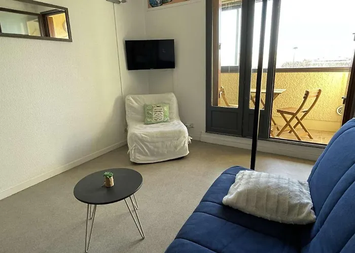 Ref 582 Ocean, A Proximite Immediate De La , Ideal Couple Apartment *